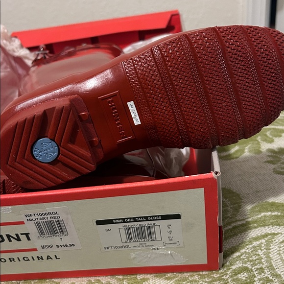 Hunter Women's Glossy military Red Rain Boots - Picture 5 of 6